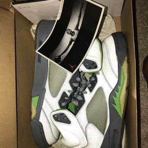 AIR JORDAN RETRO 5 GREEN BEAN